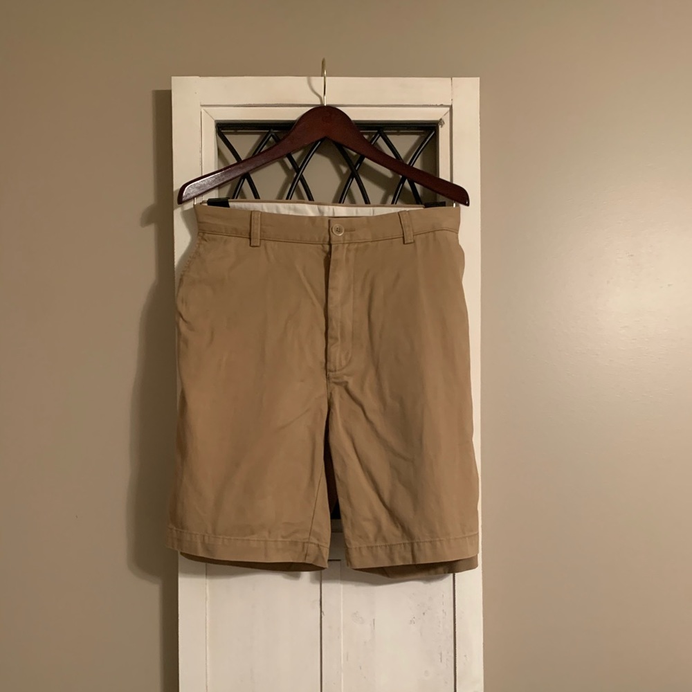 Roundtree & Yorke Flat Front Shorts